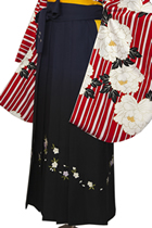 黒八重桜刺しゅう_hkA033