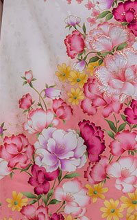 白肩小花