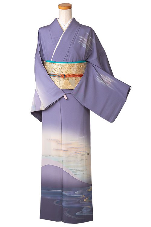 水色灰雲流